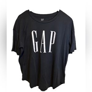 Gap Oversized Graphic Tshirt